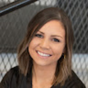 Meet your Posher, Sara